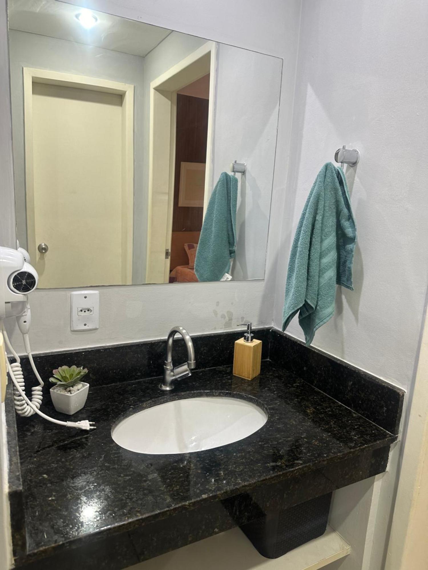 Apartamento Flat 204 Condominio Village Barra do Piraí Eksteriør bilde